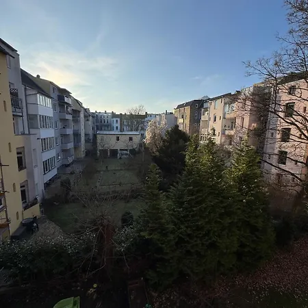 Modern Eingerichtete In Zentraler Lage Kiel